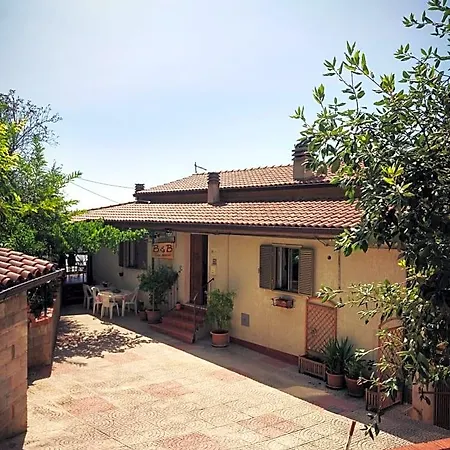 Dai Nonni, A Bed & Breakfast 3*