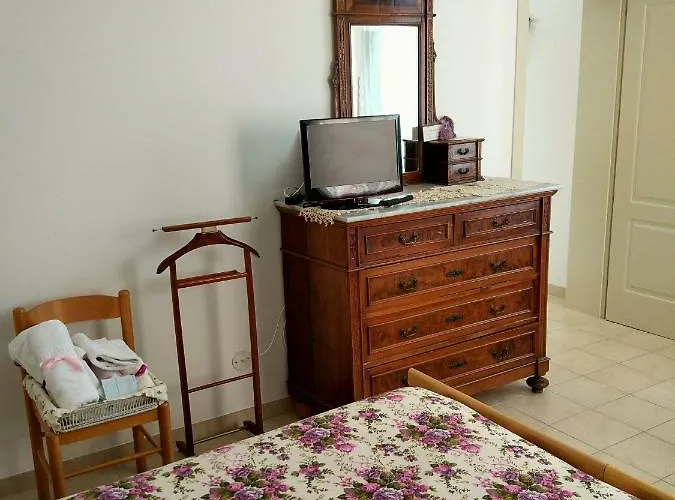 Alojamento de Acomodação e Pequeno-almoço Dai Nonni, A 3*